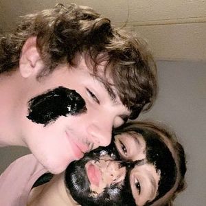 Meet your Posher, Corbin